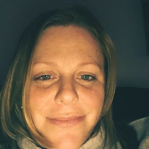 Meet your Posher, Nikole